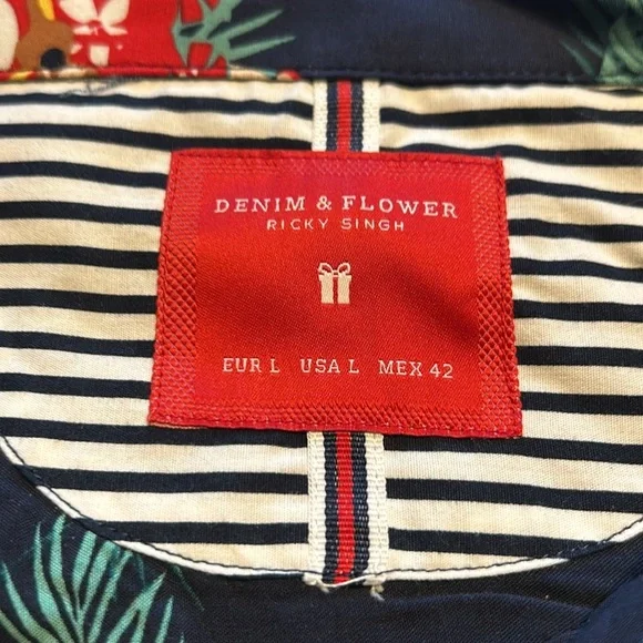 NEW Denim & Flower Ricky Singh Christmas Hawaiian Santa Shirt large MSRP $44 - Picture 9 of 9